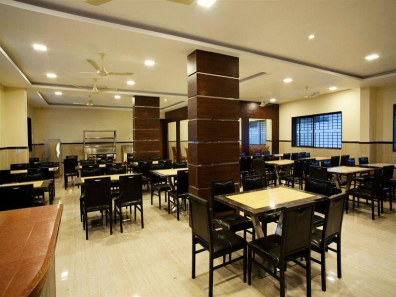 Hotel Mahalakshmi Residency Kollur Extérieur photo