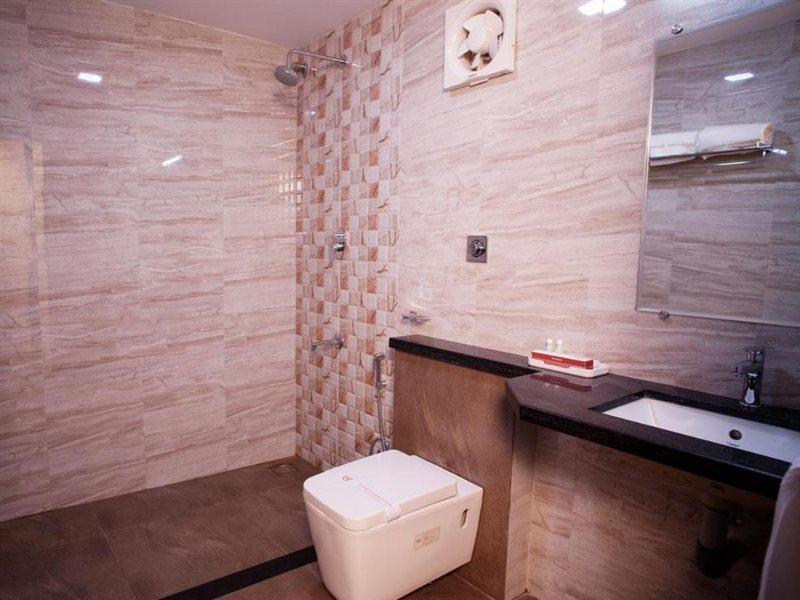 Hotel Mahalakshmi Residency Kollur Extérieur photo
